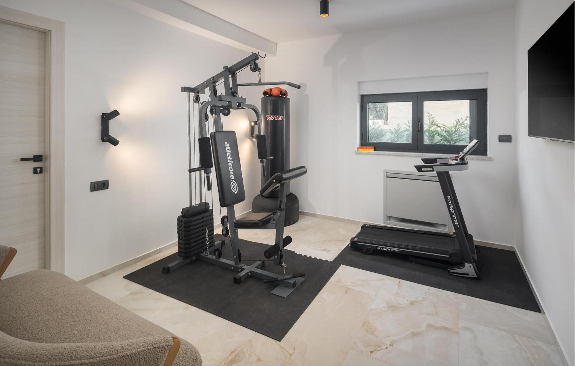 Beautiful In With House A Panoramic View * Pola